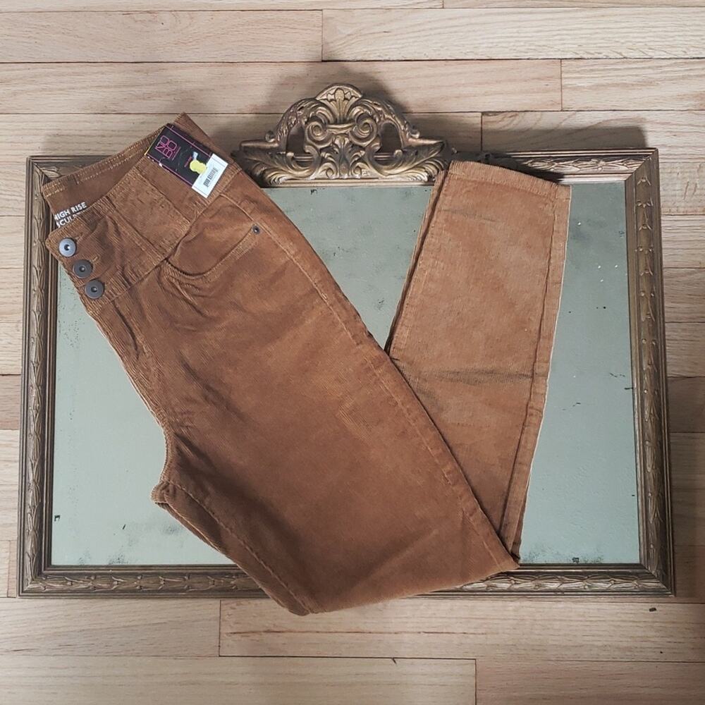 No Boundaries Brown High-Rise Corduroy Pants